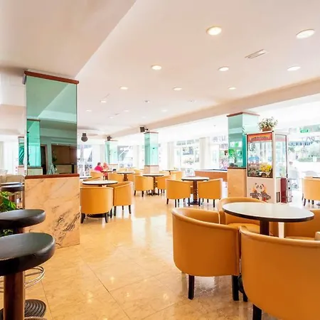Aparthotel Africamar-3